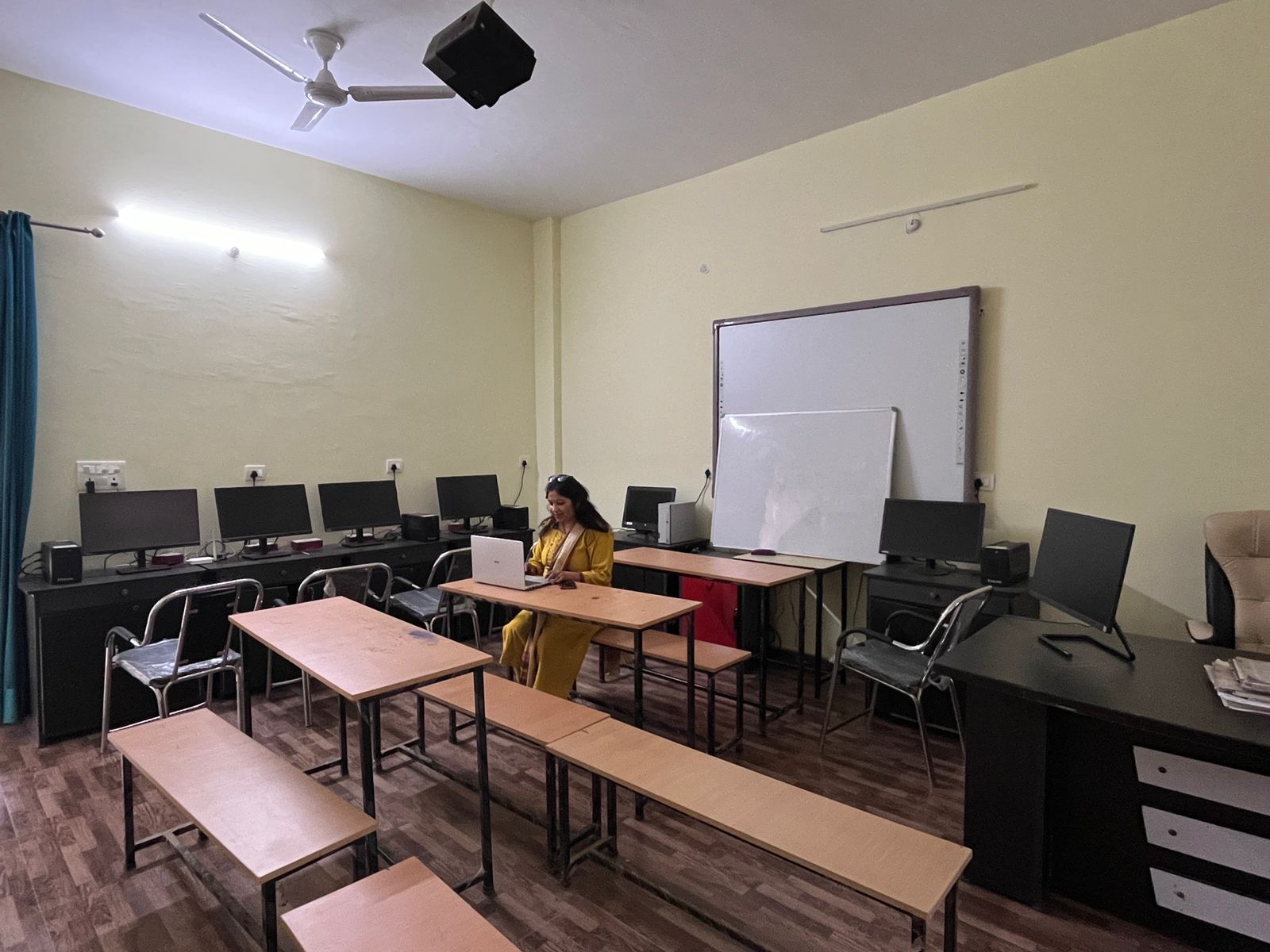 Second Campus Image